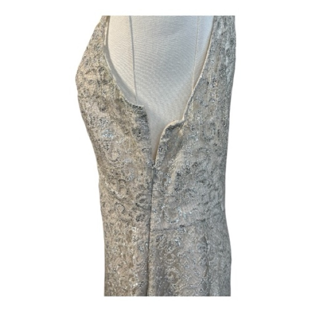 EUC BCBGMaxAzria Lynnette metallic silver lace cocktail dress – size 10 - Picture 6 of 8